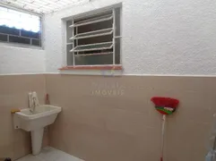 Casa com 3 Quartos para alugar, 200m² no São Sebastião, Porto Alegre - Foto 14