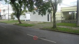 Casa com 3 Quartos à venda, 775m² no Rebouças, Curitiba - Foto 2