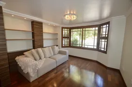 Sobrado com 3 Quartos à venda, 262m² no Jardim Itú Sabará, Porto Alegre - Foto 3