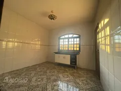 Casa com 3 Quartos à venda, 151m² no Vila São Geraldo, Taubaté - Foto 3