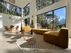 Casa de Condomínio com 5 Quartos à venda, 330m² no Granja Comary, Teresópolis - Foto 2