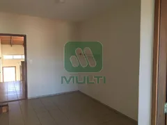 Casa com 1 Quarto para alugar, 70m² no Morada da Colina, Uberlândia - Foto 8