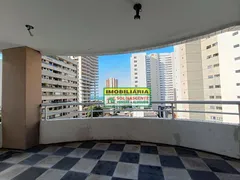 Apartamento com 3 Quartos para alugar, 201m² no Meireles, Fortaleza - Foto 8