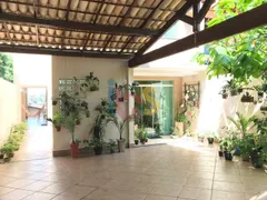 Casa com 6 Quartos à venda, 333m² no Tapera, Ilhéus - Foto 2