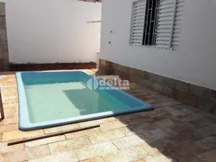 Casa com 3 Quartos à venda, 200m² no Custódio Pereira, Uberlândia - Foto 1