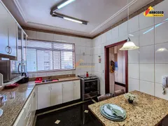Apartamento com 4 Quartos à venda, 135m² no Centro, Divinópolis - Foto 5