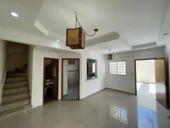 Casa com 3 Quartos à venda, 170m² no Parque das Cigarreiras, Taboão da Serra - Foto 11