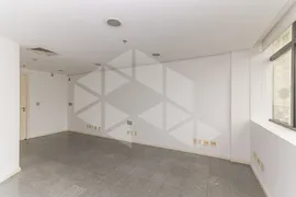 Conjunto Comercial / Sala para alugar, 151m² no Auxiliadora, Porto Alegre - Foto 20