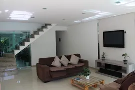 Casa com 4 Quartos à venda, 298m² no Vila Zelina, São Paulo - Foto 2