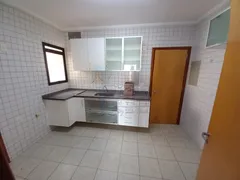 Apartamento com 3 Quartos para alugar, 115m² no Jardim Irajá, Ribeirão Preto - Foto 15