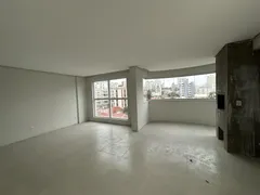 Apartamento com 3 Quartos à venda, 125m² no Vila Moema, Tubarão - Foto 6