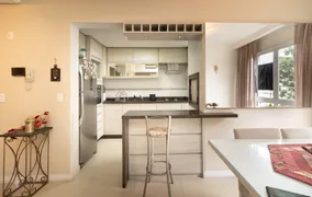 Apartamento com 2 Quartos à venda, 74m² no Passo da Areia, Porto Alegre - Foto 7