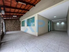 Casa com 3 Quartos à venda, 170m² no Santo Antonio, Divinópolis - Foto 1