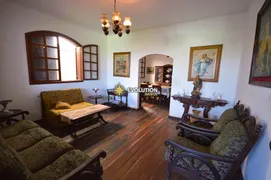 Casa com 3 Quartos à venda, 360m² no Santa Amélia, Belo Horizonte - Foto 4
