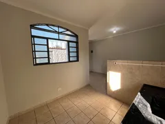 Casa com 2 Quartos à venda, 60m² no Vila Helena, Sorocaba - Foto 11