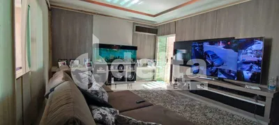 Casa com 3 Quartos à venda, 230m² no Segismundo Pereira, Uberlândia - Foto 16