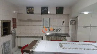 Casa com 4 Quartos à venda, 320m² no Bairro Alto, Curitiba - Foto 16