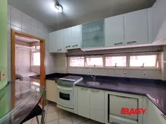 Apartamento com 3 Quartos para alugar, 90m² no Centro, Florianópolis - Foto 17