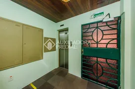 Prédio Inteiro à venda, 901m² no Floresta, Porto Alegre - Foto 4