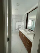 Apartamento com 3 Quartos para alugar, 191m² no Beira Mar, Florianópolis - Foto 8
