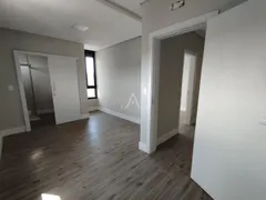 Apartamento com 3 Quartos para alugar, 129m² no Centro, Cascavel - Foto 14