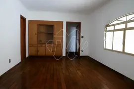 Casa com 3 Quartos à venda, 253m² no Jardim Nova América, Araraquara - Foto 5