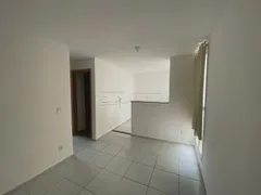 Apartamento com 2 Quartos para alugar, 40m² no Residencial Monsenhor Romeu Tortorelli, São Carlos - Foto 3