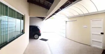 Casa com 3 Quartos à venda, 168m² no Jardim Patrícia, Uberlândia - Foto 1