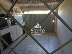 Casa com 2 Quartos à venda, 200m² no Marta Helena, Uberlândia - Foto 25