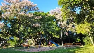 Terreno / Lote / Condomínio à venda, 200m² no Guarujá, Porto Alegre - Foto 13