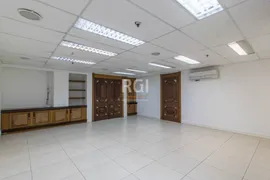 Conjunto Comercial / Sala para alugar, 1054m² no Centro Histórico, Porto Alegre - Foto 10