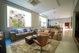 Casa de Condomínio com 3 Quartos à venda, 236m² no Lagoinha, Uberlândia - Foto 1
