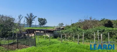 Fazenda / Sítio / Chácara com 2 Quartos à venda, 200m² no Jardim Portugal, Valinhos - Foto 6
