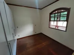 Casa com 4 Quartos à venda, 180m² no Serrano, Belo Horizonte - Foto 4