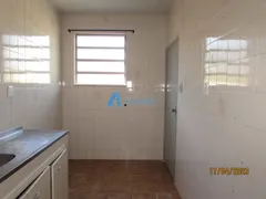 Apartamento com 2 Quartos para alugar, 60m² no Centro, Belford Roxo - Foto 17