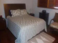 Casa com 4 Quartos à venda, 368m² no Tabajaras, Uberlândia - Foto 8