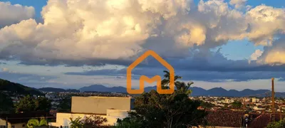 Casa com 4 Quartos à venda, 275m² no Petrópolis, Joinville - Foto 16