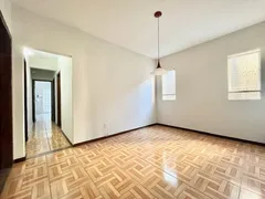 Casa com 3 Quartos para venda ou aluguel, 190m² no Alvorada, Contagem - Foto 19