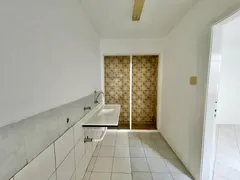 Casa Comercial com 4 Quartos para venda ou aluguel, 110m² no Centro, Taubaté - Foto 14