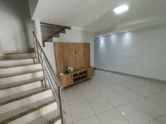 Casa com 3 Quartos à venda, 160m² no Cidade Nova, Governador Valadares - Foto 2