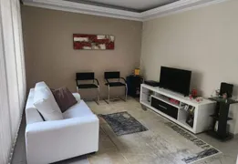 Casa com 3 Quartos à venda, 250m² no Taboão, São Bernardo do Campo - Foto 2