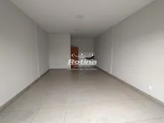 Casa Comercial para alugar, 30m² no Alto Umuarama, Uberlândia - Foto 5