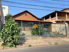Casa com 4 Quartos para alugar, 200m² no Milionários, Belo Horizonte - Foto 19