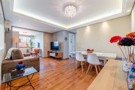 Apartamento com 2 Quartos à venda, 70m² no Menino Deus, Porto Alegre - Foto 1