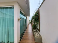 Casa com 4 Quartos à venda, 270m² no Jardim Karaíba, Uberlândia - Foto 54