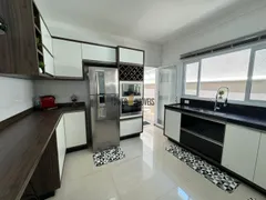 Casa com 3 Quartos à venda, 280m² no Jardim Maria Rosa, Valinhos - Foto 12