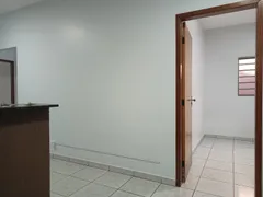 Casa com 3 Quartos à venda, 130m² no Residencial 14 Bis, Goiânia - Foto 35