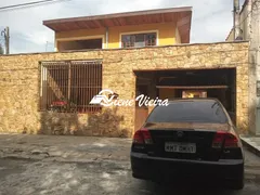 Sobrado com 3 Quartos à venda, 250m² no Vila Rica, Pindamonhangaba - Foto 1