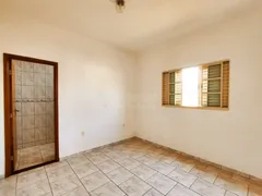 Casa com 2 Quartos à venda, 94m² no Parque Residencial Vale do Sol, Araraquara - Foto 5