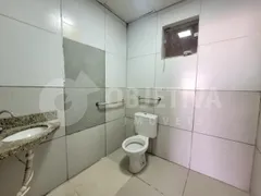 Loja / Salão / Ponto Comercial para alugar, 125m² no Loteamento Residencial Pequis, Uberlândia - Foto 6